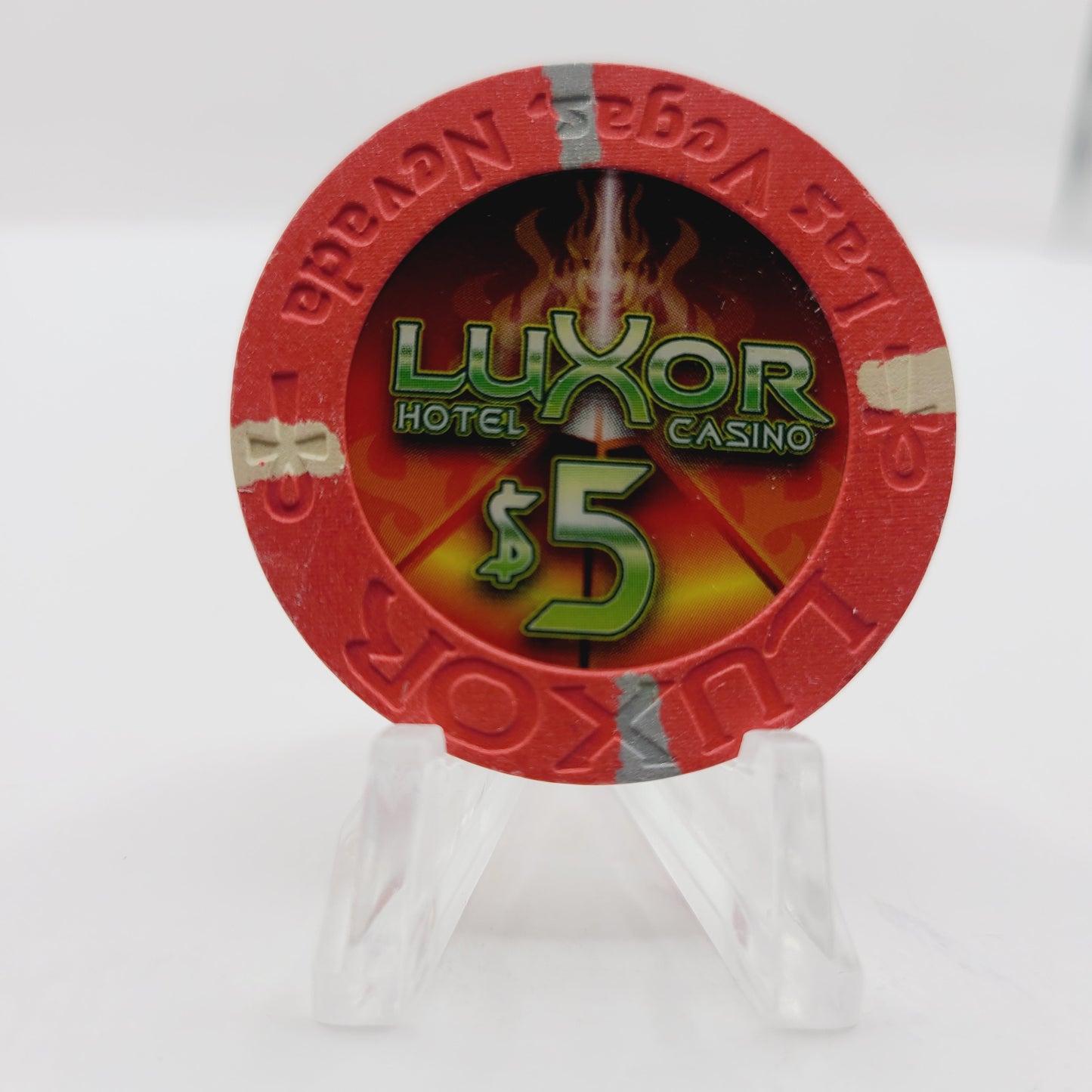 Luxor Hotel Casino Las Vegas Nevada 2005 $5 Casino Chip E4891