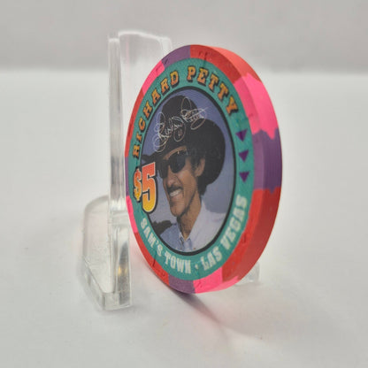 Sam's Town Hotel Casino Las Vegas Nevada 2000 Richard Petty $5 Casino Chip V5497