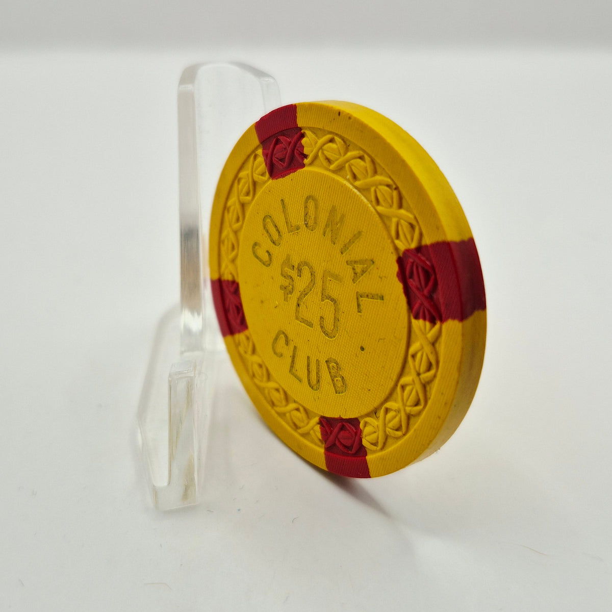 Colonial Club Chicago Illinois 'Illegal' $25 Casino Chip CG 137302