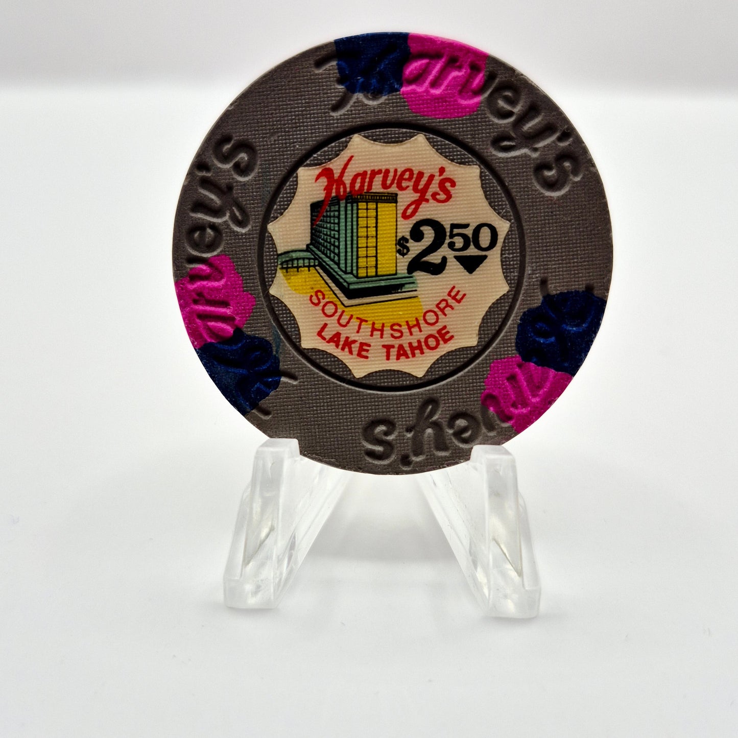 Harvey's "Wagon Wheel" Casino  Lake Tahoe Nevada 1974 $2.50 Casino Chip N6782