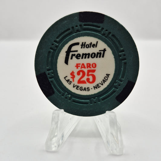 Hotel Fremont Las Vegas Nevada "Faro" $25 Casino Chip 1959 N8405