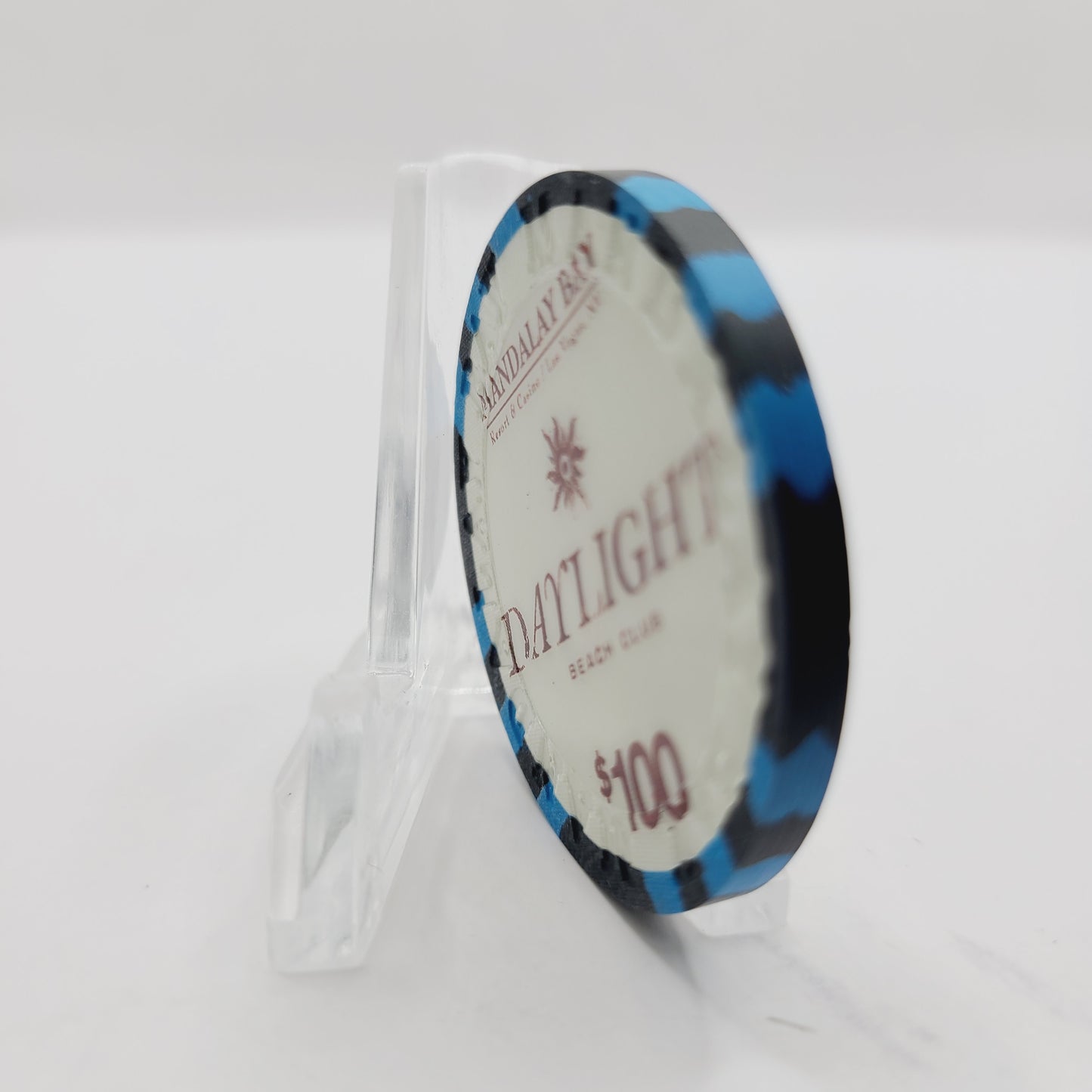 Mandalay Bay Hotel Casino Las Vegas Nevada 2013 "Daylight Beach Club" $100 Casino Chip D1652