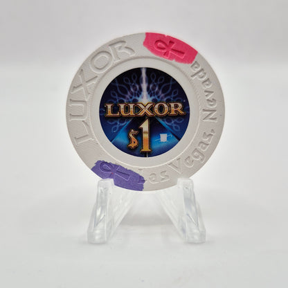 Luxor Hotel Casino Las Vegas Nevada 2010 $1 Casino Chip E9469