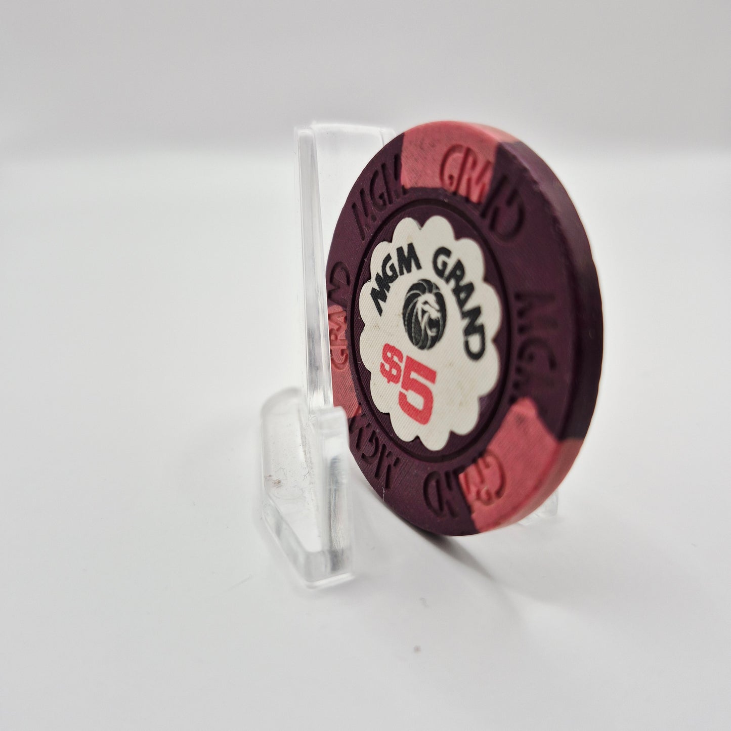 MGM Grand Hotel Casino Las Vegas Nevada 1973 $5 Casino Chip N1904