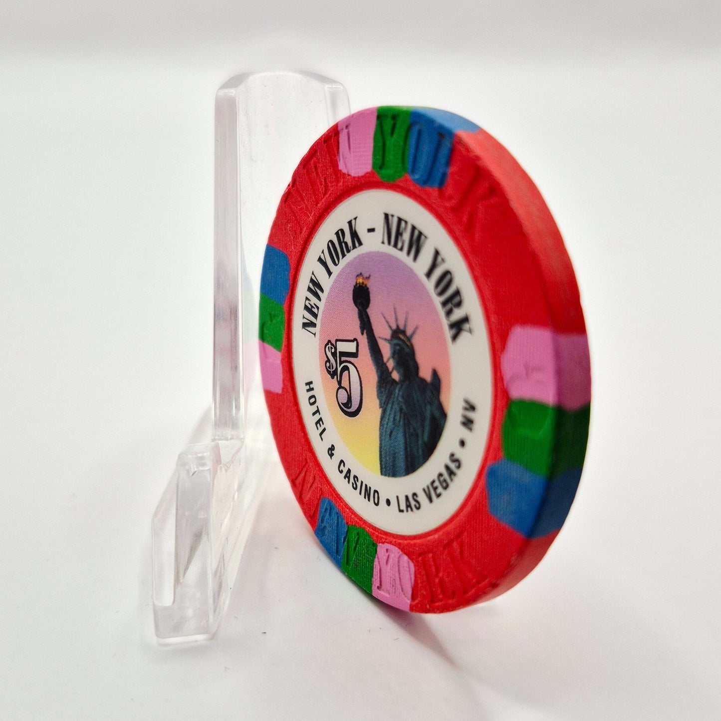 New York New York Las Vegas Nevada 2002 $5 Casino Chip E1663