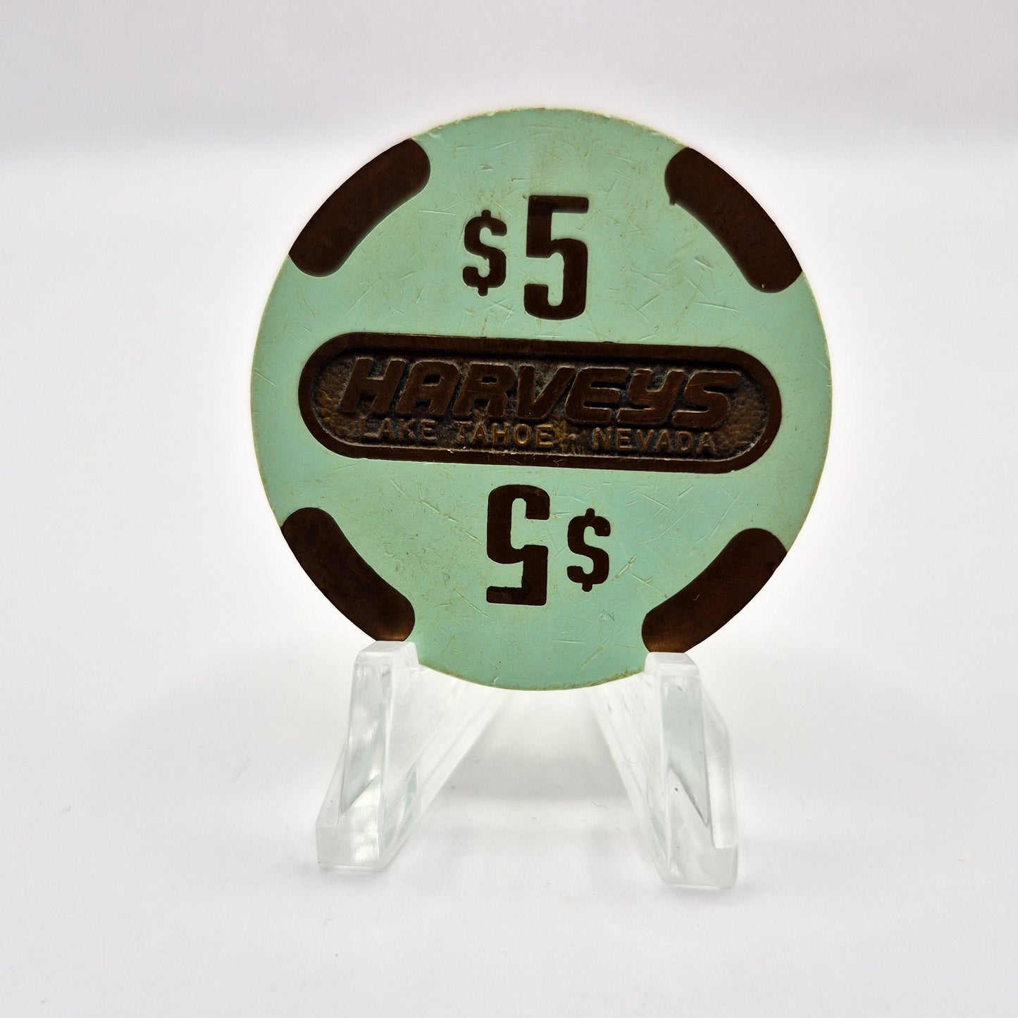 Harvey's "Wagon Wheel" Casino Lake Tahoe Nevada 1986 $5 Casino Chip N5149