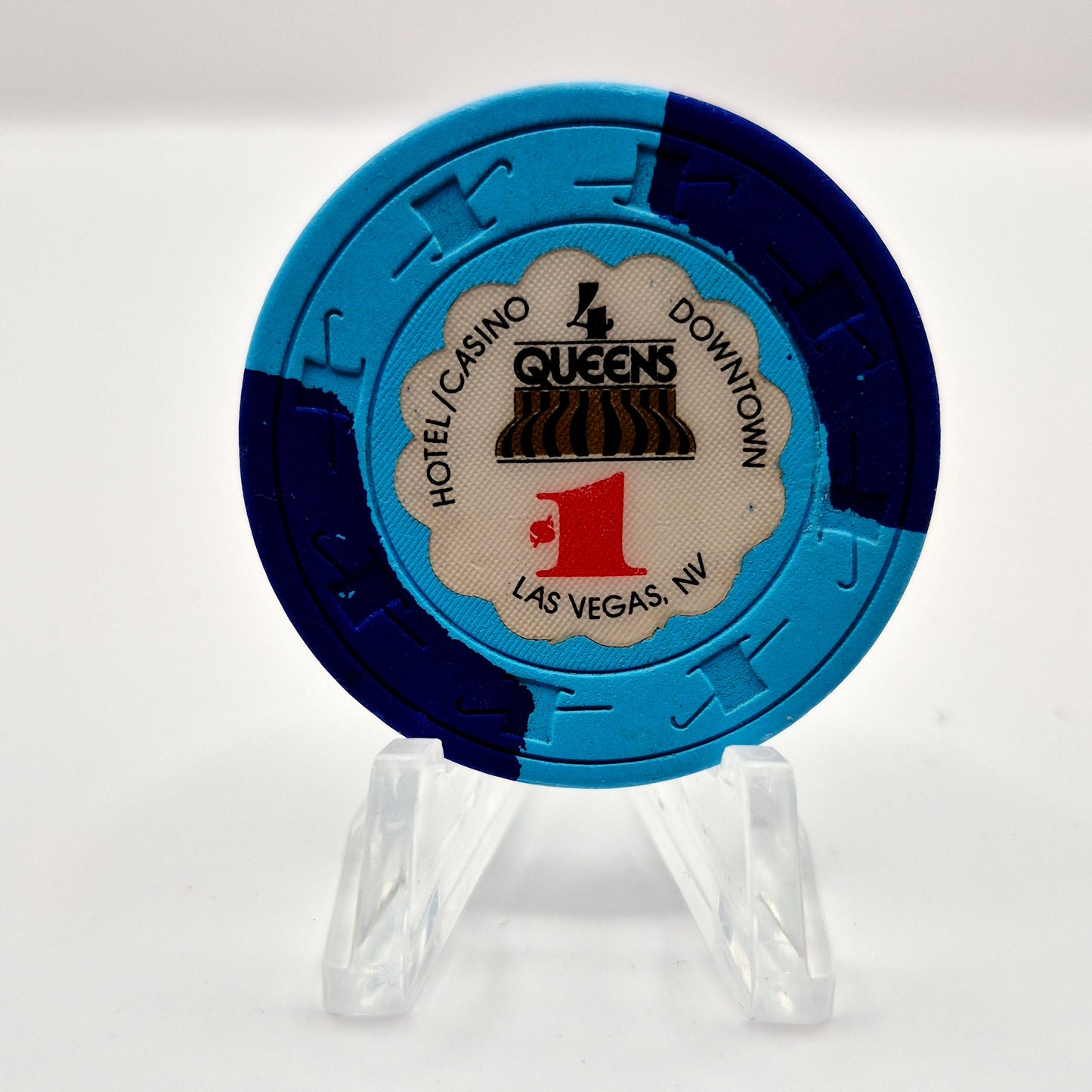 Four Queens Hotel Casino Las Vegas Nevada 1989 $1 Casino Chip N1175