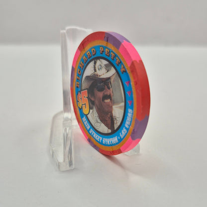 Main Street Station Hotel Casino Las Vegas Nevada 2001 'Richard Petty' $5 Casino Chip V7077