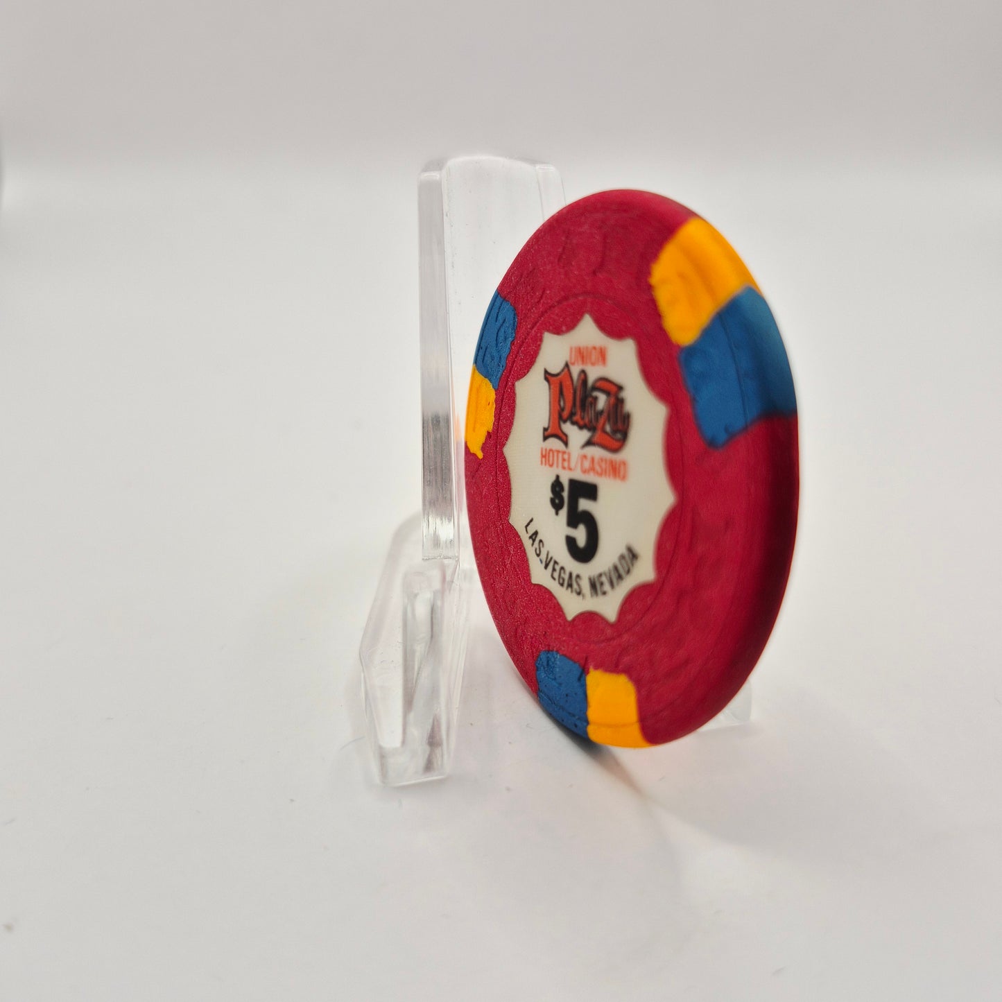 Union Plaza Hotel Casino Las Vegas Nevada 1980's $5 Casino Chip N2277 *Circulated