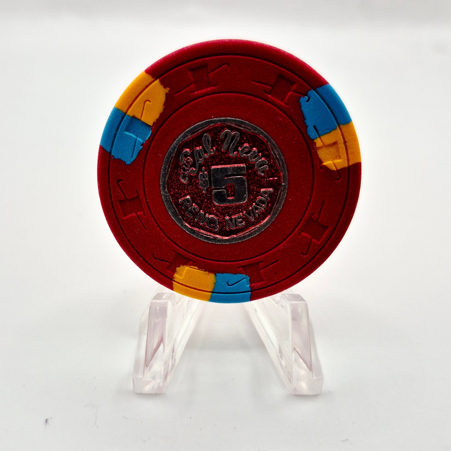 Club Cal Neva Reno Nevada 1977 $5 "Paulson Metal Inlay" $5 Casino Chip N4984 (Worn)